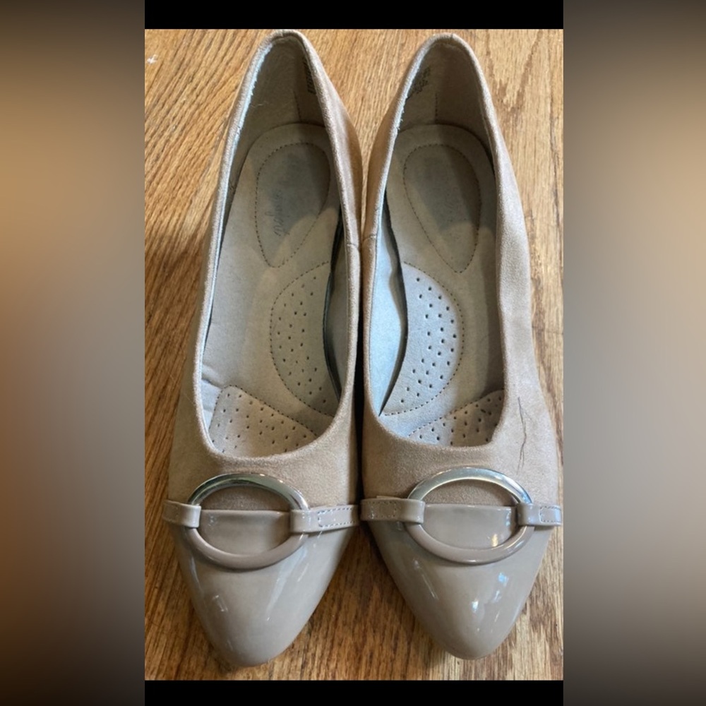 - Dexter Kiara wedge shoes size 8-1/2